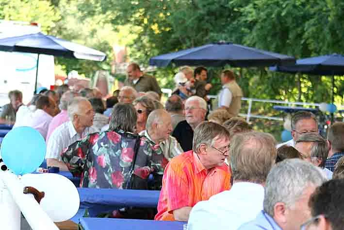 Bei herrlichem Sommerwetter wurde auf der Anlage des Reit-, Fahr- und Zuchtvereins Bochum-Nord gefeiert.