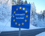 678251_web_R_K_B_by_Initiative Echte Soziale Marktwirtschaft (IESM)_pixelio.de.jpg