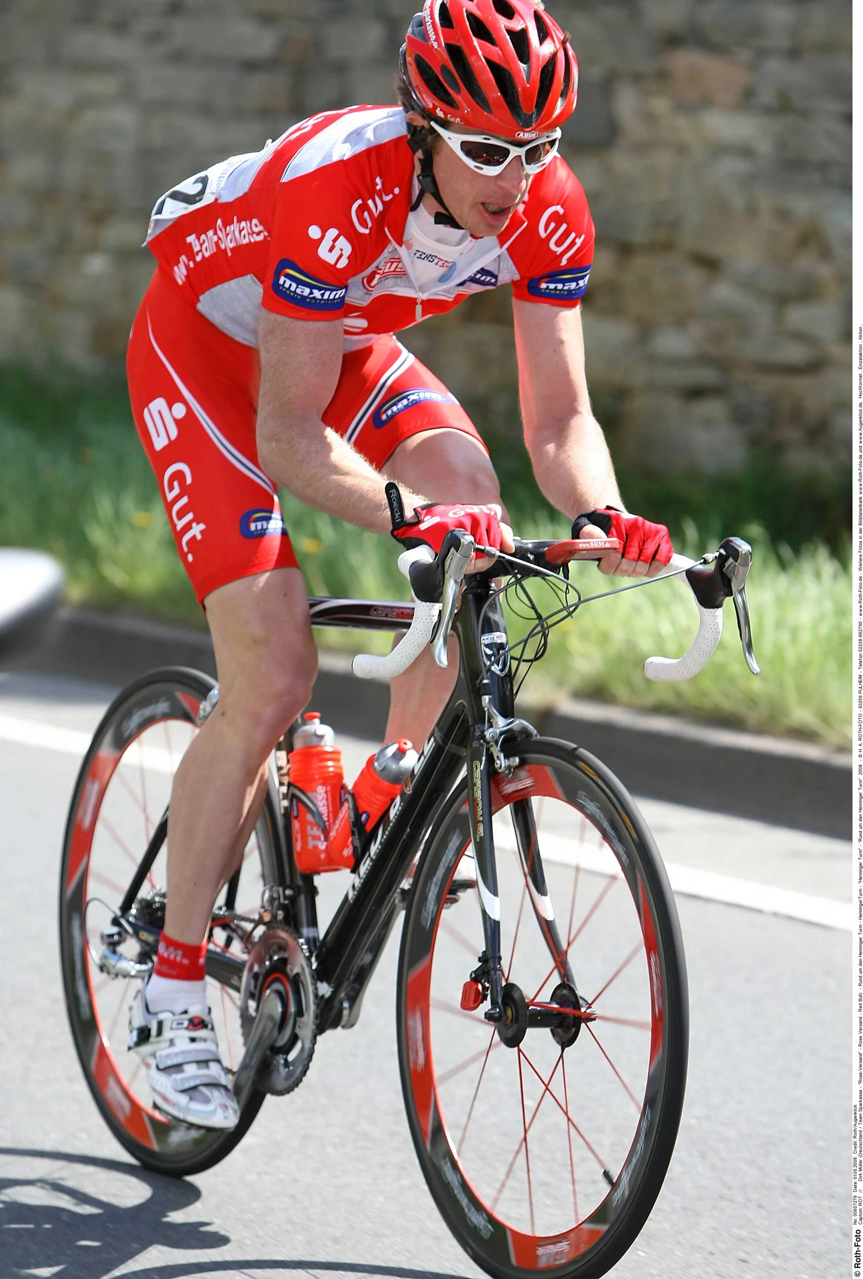 Dirk Müller fährt auch weiterhin für das Team Sparkasse.