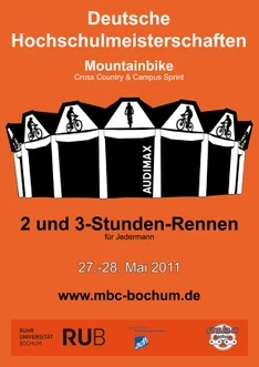 Orangenes Plakat mit dem Audimax