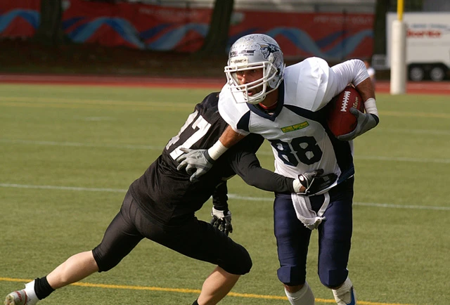 Cadets-Receiver Lennart und seine Teamkollegen haben den Aufstieg fest im Visier.