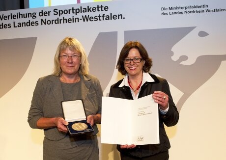 Verleihung Sportplakette an Gabriela Schäfer_03