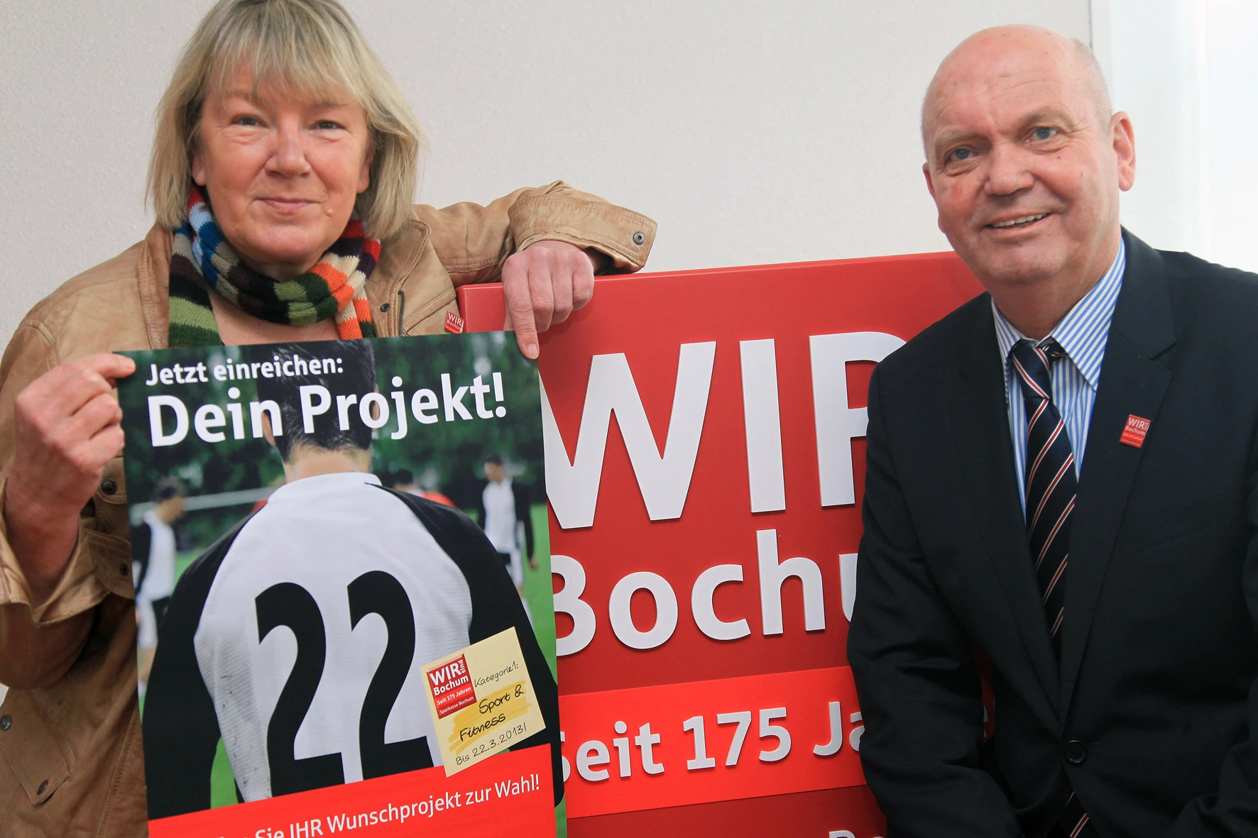 Gaby Schäfer mit dem Vorstandsvorsitzenden der Sparkasse Bochum, Volker Goldmann.