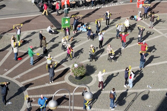 2021-09-30_97_Weltseniorentag Dr Ruer Platz_web_1.jpg