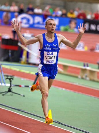 Gold über 3000 Meter - Nils Voigt Kopie.jpeg