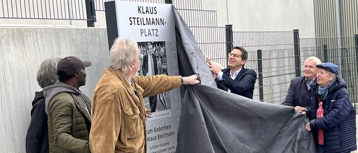 Klaus-Steilmann-Platz-01