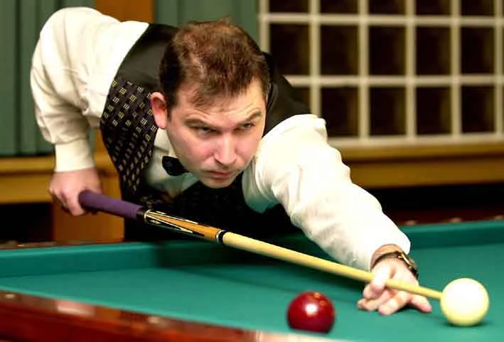 Fabian Blondeel beim Billard