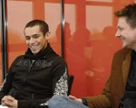 Mimoun Azaouagh und VfL-Pressesprecher Christian Gruber.