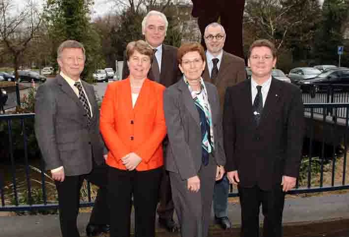 Das neue LSB-Präsidium (v.li.): Manfred Peppekus, Bärbel Dittrich, Walter Schneeloch, Gisela Hinnemann, Dirk Mays, Stefan Klett.