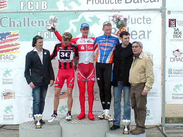 Radsportler Richard Faltus bei der Siegerehrung.
